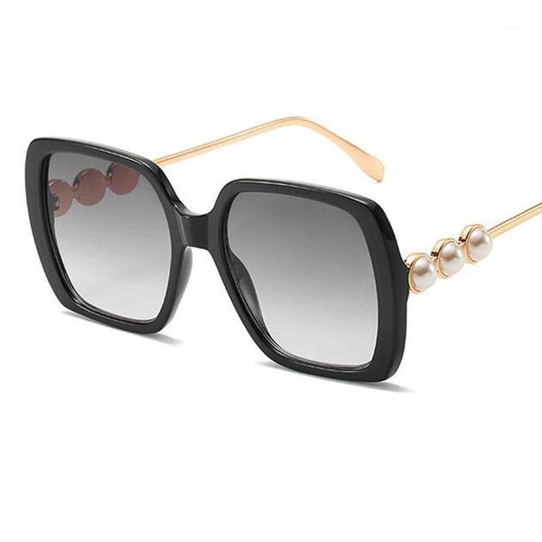 

2020 new luxury square pearl sunglasses women fashion gradient sun glasses female leopard frame eyewar shades glasses uv4001, White;black