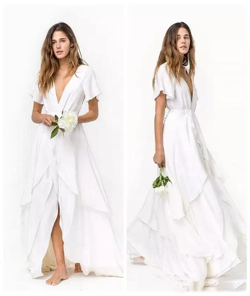 2021 Abiti da sposa semplici da spiaggia con spacco frontale Una linea fluida in chiffon Boho Abiti da sposa Profondo scollo a V Manica corta Abito da sposa lungo bohemien