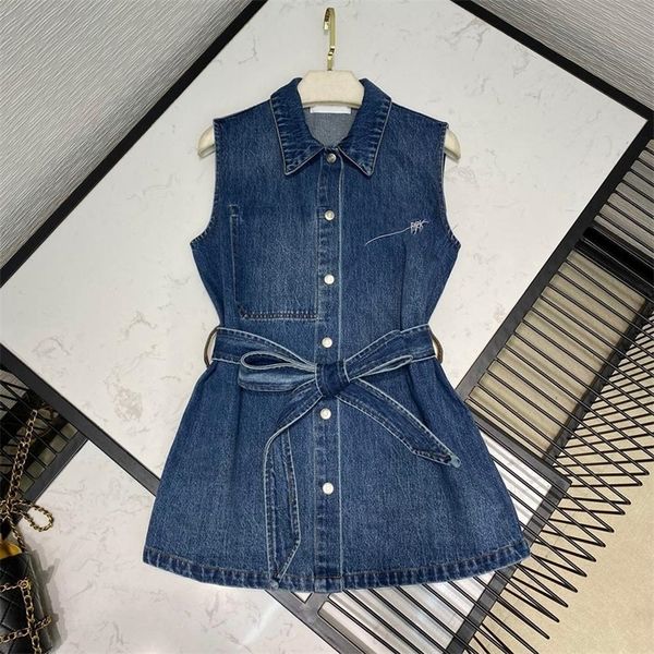 

new fashion runway design blue jeans vest jacket women lapel single breasted sleeveless lace up belt embroidery tank coat 201102, Black;white