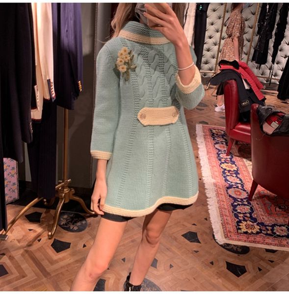 

806 2020 autumn brand same style regular long sleeve crew neck pullover kint sweater dress v women clothes qian, White;black