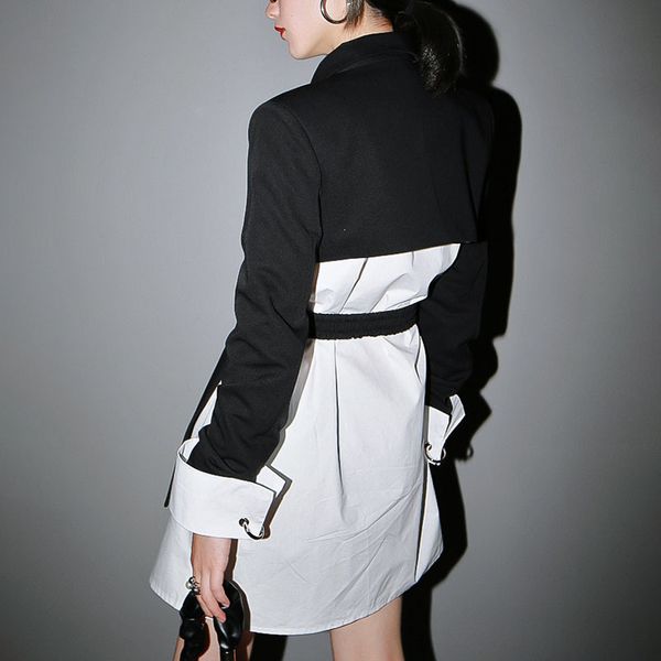 

2021 new autumn cross share woman's jacket no back long sleeve with black v vest solid track design blazer women's coat street 5gr, White;black