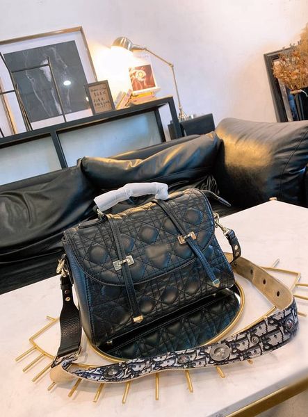 

2019 womens leather handbag tote for women messenger bags casual shoulder tote bag with bag -l0292, Black