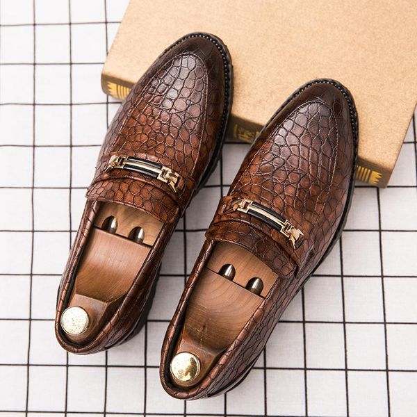 

italian new design men leather formal shoes slip on business plaid flat, Black