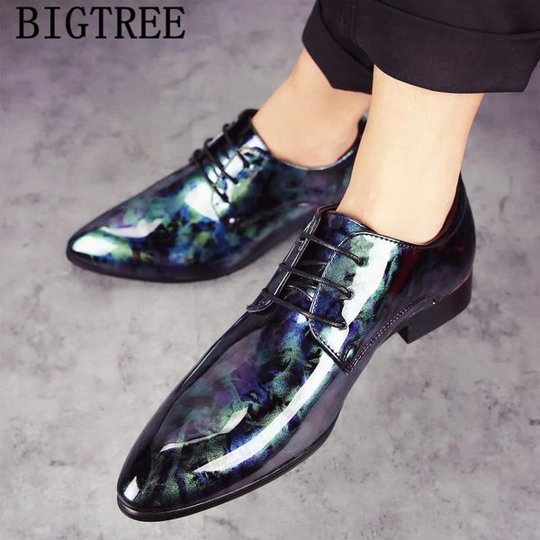 

formal shoes men luxury coiffeur corporate shoes for men patent leather fashion italian mens designer zapatos para hombre, Black