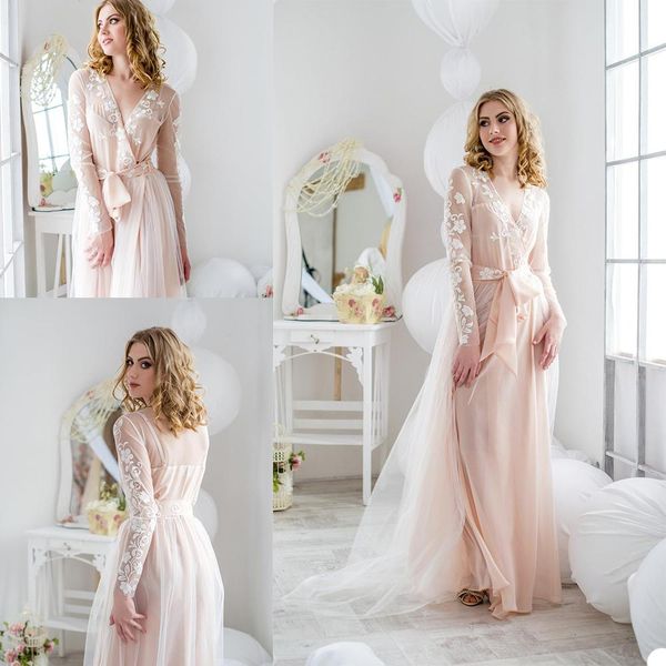 2020 Neue Frauen Nachtwäsche Spitze Applizierte Dame Frauen Bademantel Sheer Nightgown Blush Pink Tüll Robe Prom Brautjungfer Tuch