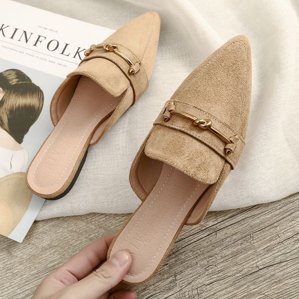 

2021 new spring pointed cool half female slippers small xiangfeng baotou flat background shoes muller ouhb, Black