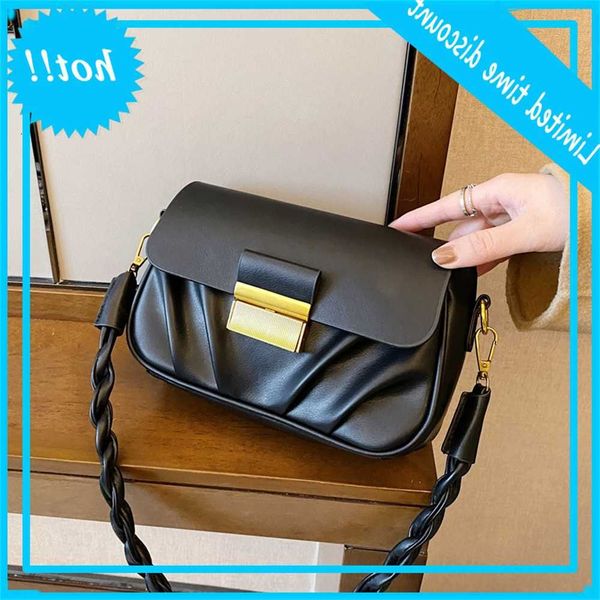 

underarm women's 2021 new early spring fashion simple texture fold cloud single shoulder messenger bag