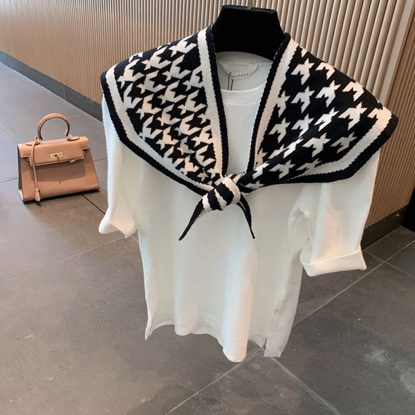 

thousand bird check knitting small with shoulder net, infrared with korean version, versatile spring and autumn wool neck protection scarf, Blue;gray