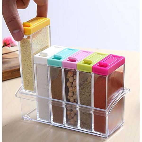 

1pcs spice jar seasoning box kitchen spice rack storage bottle jars transparent pp salt pepper cumin box tool1