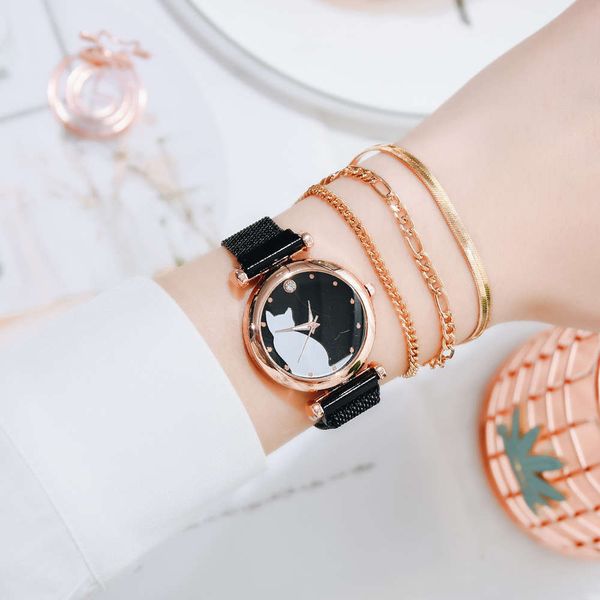 

set cat 2020 new women's bracelet fashion minority quartz watch, Slivery;brown
