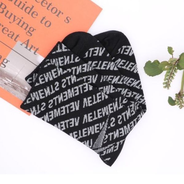 

vetement 18aw socks sports fashion socks men women black and white stockings hfbywz031, Black;white