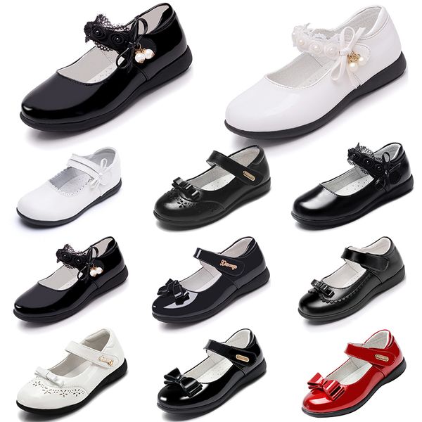 

2021 designer platform shoes for baby girls leather princess shoes with soft bottoms triple black triple white outdoor summer walking joggin