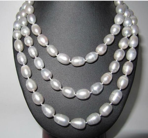 

beautiful 69" 9-11 mm natural white pearl necklace yellow clasp, Silver