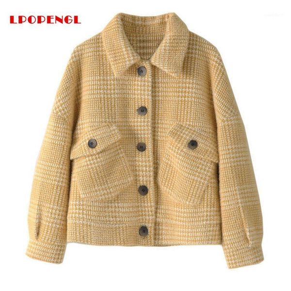 

2020 new imitation velvet autumn short jacket women beveste manteau femme hiver temperamental elegant solid coat1, Black