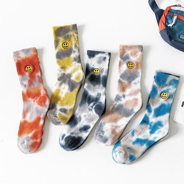 

medium tube socks men and women smiling face street cotton socks students sports men's high, Black