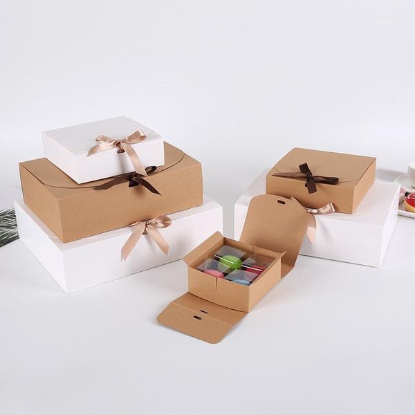 PRINCIPAL DE PRESENTE 5PCS Kraft Paper Bakery Boxes com recipientes de pastelaria de fita de janela para cupcakes/donuts/sobremesa aniversário de chá de bebê favores