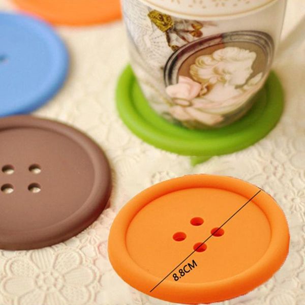 

multifunctional round heat resistant silicone mat button cup coasters non-slip pot holder cup bowl placemat kitchen accessories