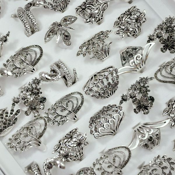 Anello in argento antico in lega di diamanti con fiore retrò Mix Style Multi Design Uomo esagerato Gioielli da donna personalizzati