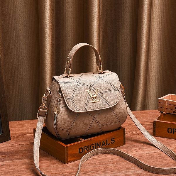 

pnld designer shoulder bags fashion messenger bag fashion leather canvas material shoulder bag printed letter decoration messenger bag s, Blue;pink