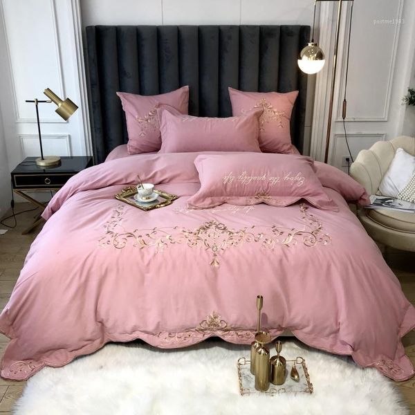 

pink european elegant cotton sanding embroidery bedding set duvet cover bed linen fitted sheet pillowcases bedclothes 4pcs1