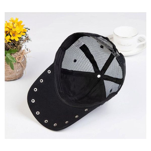 

2019 new summer bone rivet mesh baseball caps adjustable gorra hip hop man cap for women snapback outdoor cap wmtlll yyysports, Black;white
