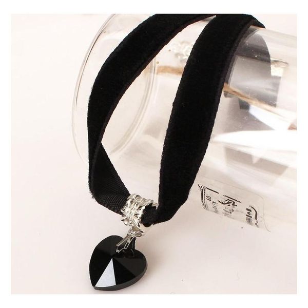 

gothi velvet necklace heart shaped crystal pendant choker lace black peach heart necklace wholesa sqctgb queen66, Golden;silver