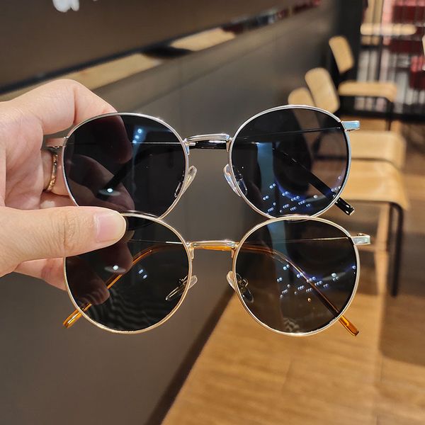 

fashion children's sunglasses, White;black