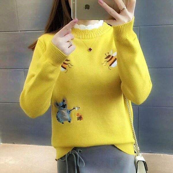 

2019 new autumn fashion knitted girls pullover bee printed ladies knit sweaters fall warm turtle neck pullovers jumper, White;black