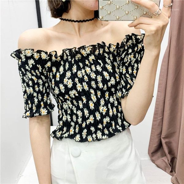 

2020 new word collar exposed clavicle cute little daisy fold slim short-sleeved shirt1, White