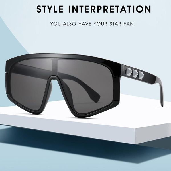 

2020 personality sunglasses oversized frame rivet sunglasses female male vintage mirror shades uv400 women ins popular, White;black