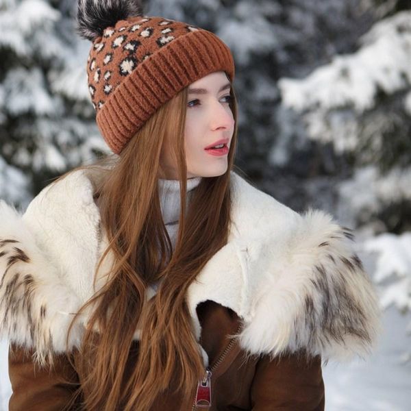 

kenshelley leopard beanie hat оптовых женщин зима мода вязать шляпа зима стиль beanie шерсти шар трикотажных pom pom шляпа, Blue;gray