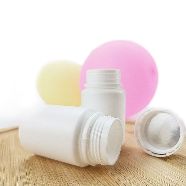 

52pcs 50cc 50ml empty round plastic pill bottles with tamper proof locking caps and aluminum sealer for vitamins and tablets