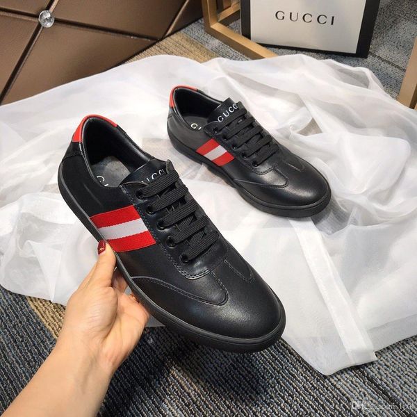 

2020 mens running shoes black leather straps flat straps joggers luxury brands 3 stripes with bee casual shoes#2f