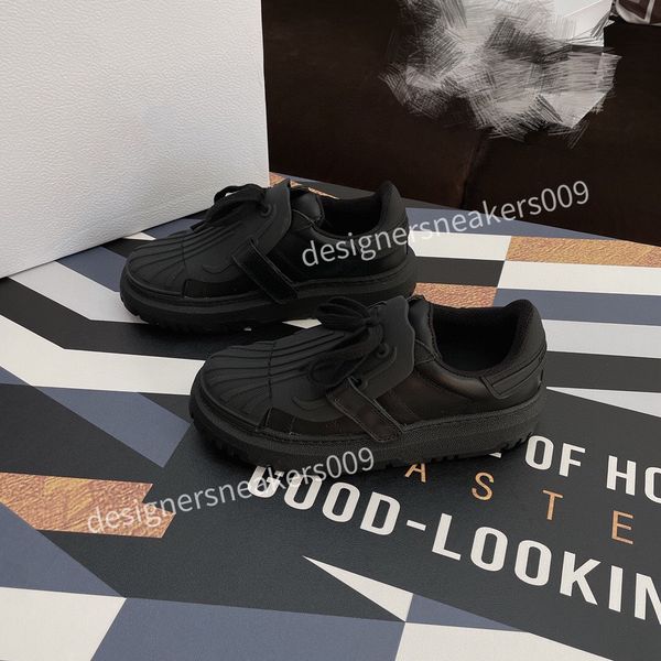 

2021 casual shoes women travel leather lace-up sneaker cowhide fashion lady flat designer running trainers letters woman shoe platform men g, Black
