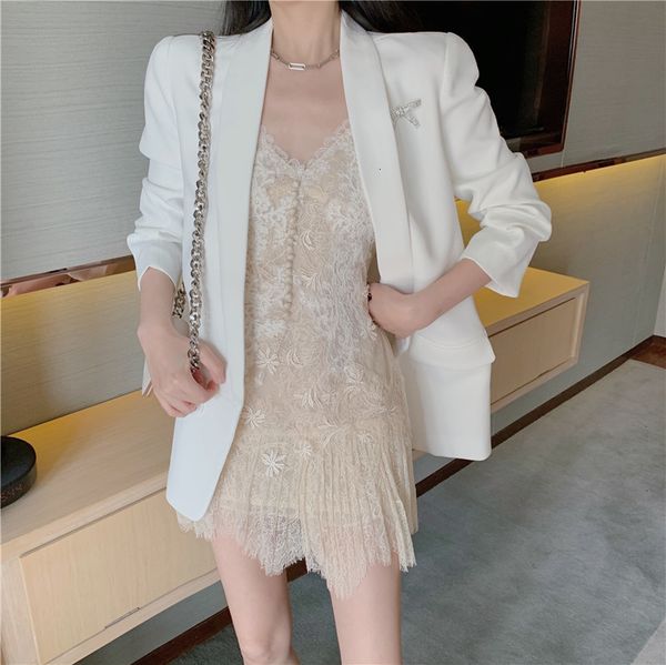 

autumn 2020 new lace suspender skirt + temperament coat two piece suit women's wear
