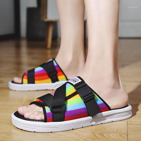 

new men's fashion sandals summer outdoor walking slippers fashion men's beach shoes color slippers men1, Black