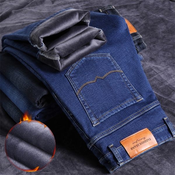 

new winter overweight jeans blue black regular fit stretch thick velvet pants warm jeans casual fleece trousers male 201111