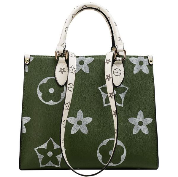 

s designer one shoulder bag designer autumn and winter large capacity old flower printed women's luxury bag carrying bag