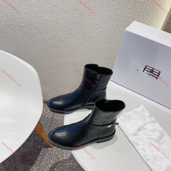

20220 new branded women wonderland ranger lace-up boot design lady glazed leather flat heel rubber outsole boots with box, Black;grey