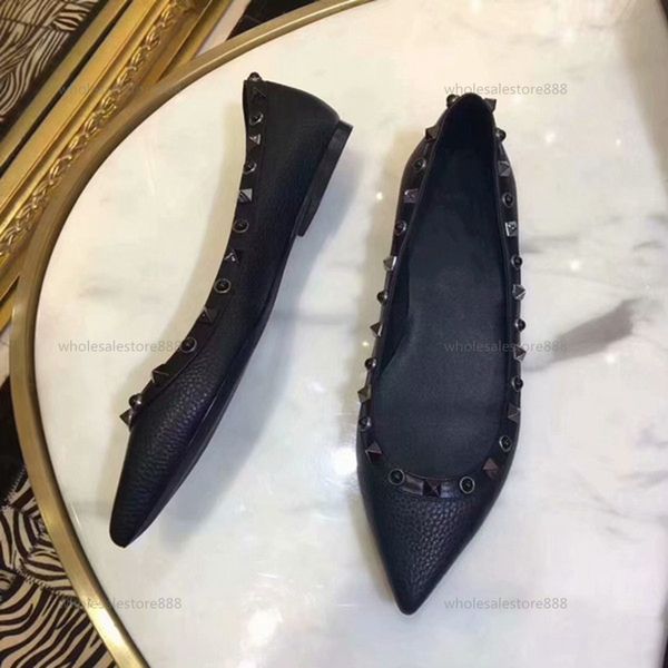 

2021 classical marque woman spring summer rivet single shoes femal genuine leather slip on shallow mouth casual shoes femal good quality fl, Black