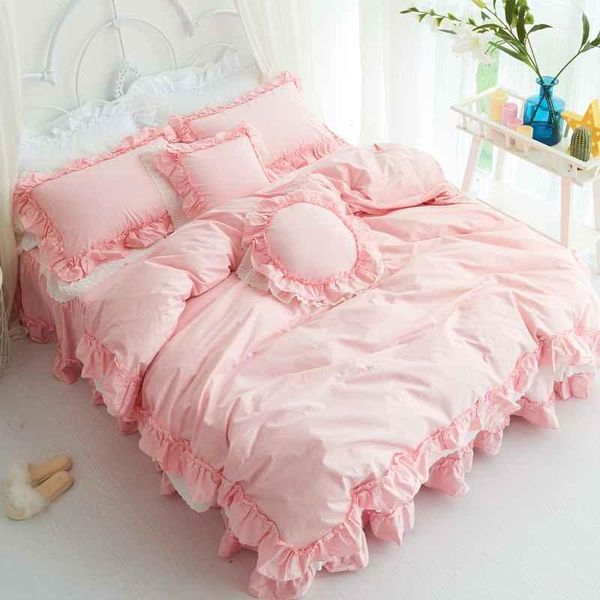 

lace princess duvet cover bed skirt king  size 4/6/8pcs pink ruffles bedding set solid color girls wedding bedspread cotton1