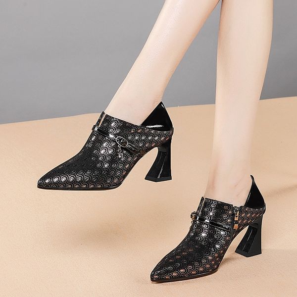

pumps 2021 woman plus size suede peacock sheep pattern pointed toe female shoes 4aa1, Black