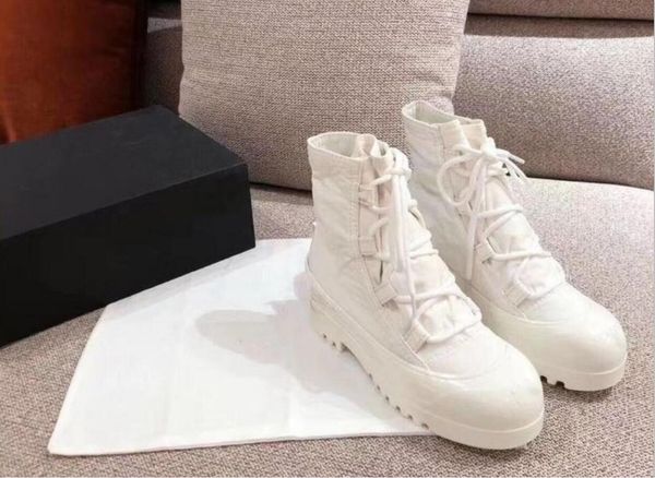 

fashion style snow ladies short boots mini winter waterproof down silk martin classic autumn and winter latest sheepskin over the kn, Black