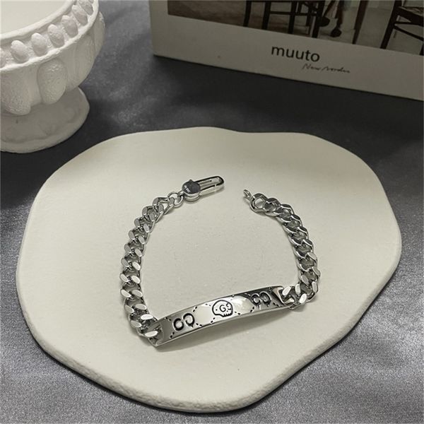 

87% off wholesale shop gujia hand decoration family interlocking skull ghost bracelet elf men's and women's lovers gift bracelet, Black
