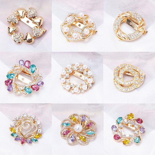 Moda Coreana Banhado Ouro Brooches Do Casamento Simulado Pérola Rhinestone Broche Flower Collar Vestir Hijab Pins Fashion Jewelry