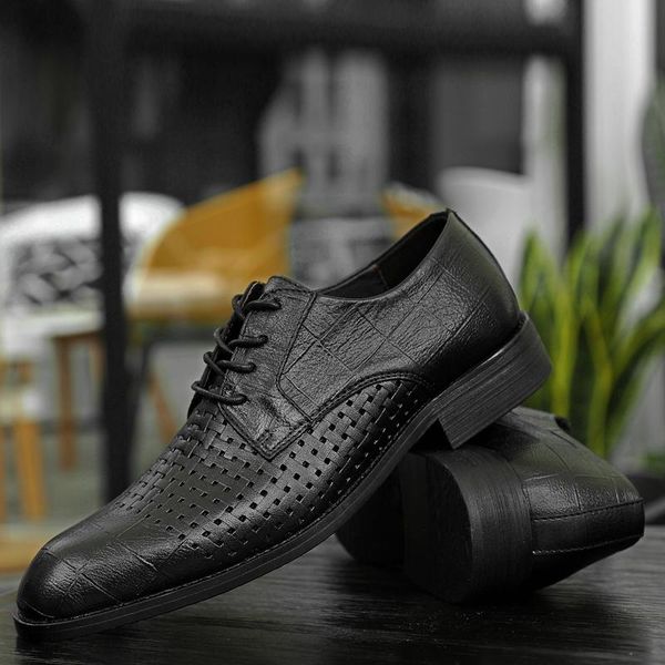 

hollow mens formal shoes genuine leather oxford shoes for men 2020 dress wedding laces leather brogues c4, Black