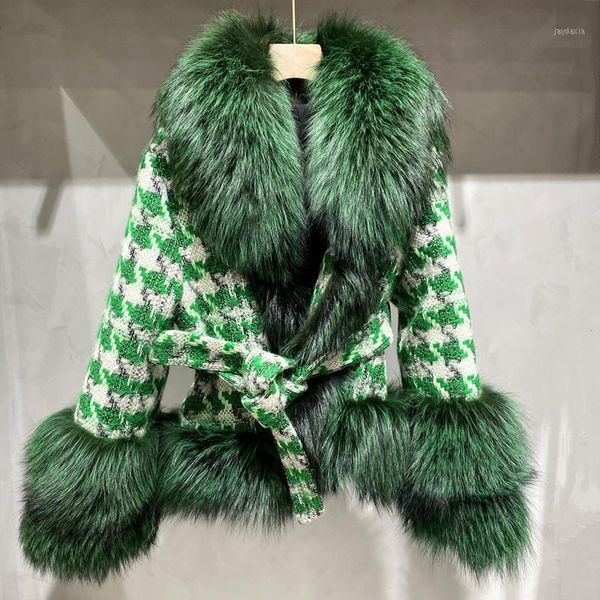 

2020 new wool coat with silver fur collar cuffs female plaid cotton winter jackets fashion outwear warm fur garment overcoat1, Black