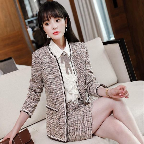 

autumn and winter dress celebrity temperament korean version looks thin and fragrant, foreign fashion two piece, White