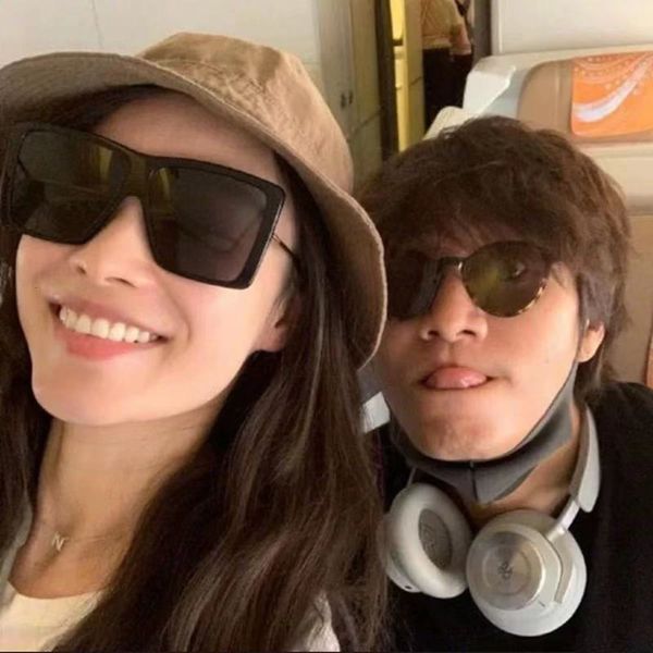 

ni's the ni golden new age style sunglasses with the same glasses for women 2021, White;black