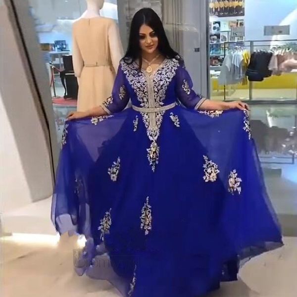 Royal Blue marroquinos Kaftan Prom Dresses 2021 Ocasião Luvas Meio apliques Gold Lace Dubai muçulmana árabe Especial vestido formal Vestido